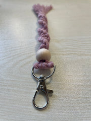 Spiral macrame keychain with wooden bead - Rebecca